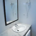 Hotel Guacimeta 2*