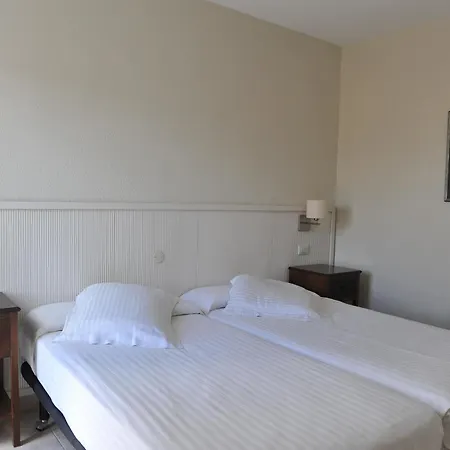 Guacimeta Hotell 2*