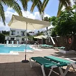 Guacimeta Hotel 2*