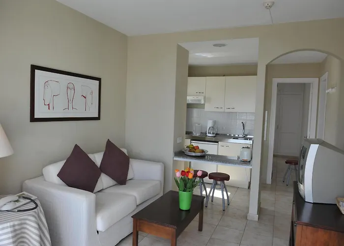 Guacimeta Puerto del Carmen (Lanzarote)